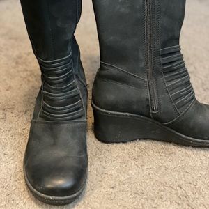 Keen boots